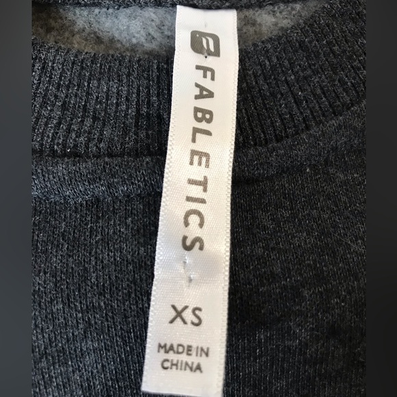 Fabletics Women's Gray Sweatshirt Half Sleeve Tunic - Picture 12 of 13